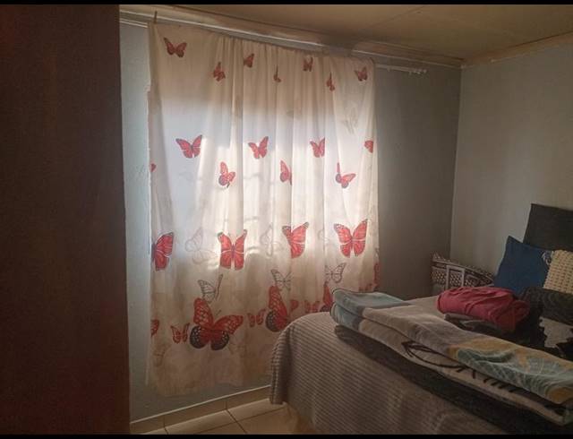 2 BEDROOM HOUSE FOR SALE IN PALM RIDGE EXT 2